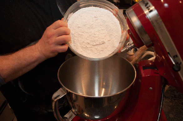 flour-pour-2